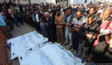 Ataques israelíes matan al menos a cinco personas en Gaza – DW – 20/11/2025