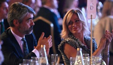 Las primeras y emocionantes palabras de Luis Enríquez, prometido de Susanna Griso, mientras ella recibe la Antena de Oro