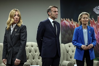 Giorgia Meloni, Emmanuel Macron y