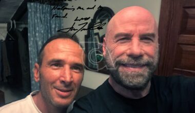 El fisio Héctor Suárez junto al actor estadounidense/TA.