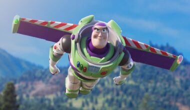 'Toy Story 5': Primera imagen de los Buzz Lighyear defectuosos