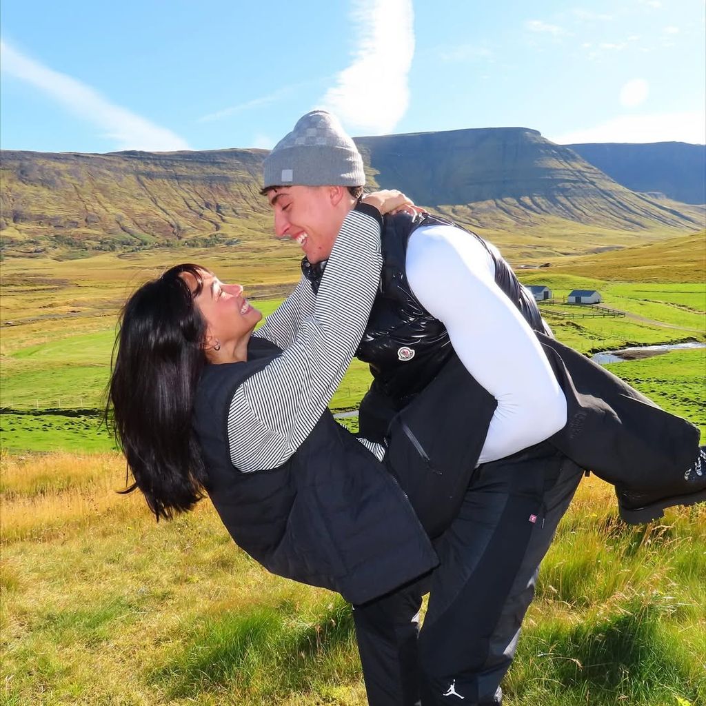 Aitana le dedica una publicación de cumpleaños a Daniel, 'Plex'