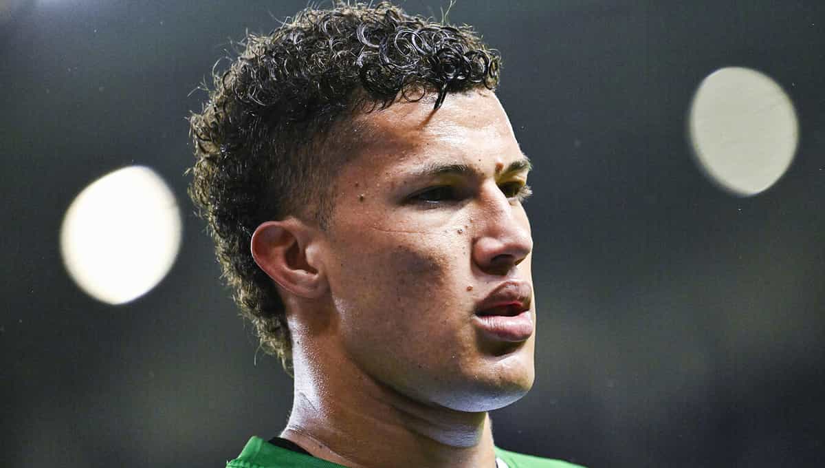 Mes decisivo para definir la situación de Nelson Deossa en el Betis