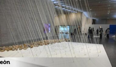 Yoko Ono convierte al espectador en artista en la exposición que supone un “nuevo logro” para el Musac