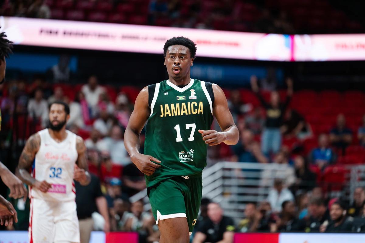 Chase Audige, durante el partido de Jamaica en Puerto Rico.