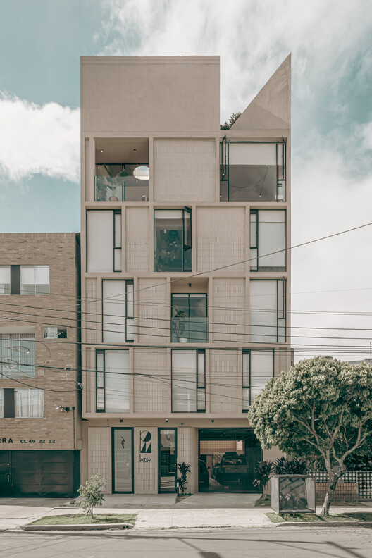 Edificio Residencial Hom / Dos Aguas Taller de Arquitectura - Fotografía exterior, Balcón