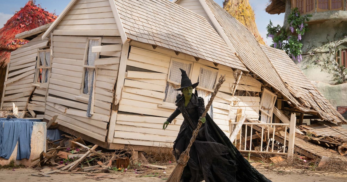 El debut de US$150 millones de la secuela de ‘Wicked’ es un alivio para los cines