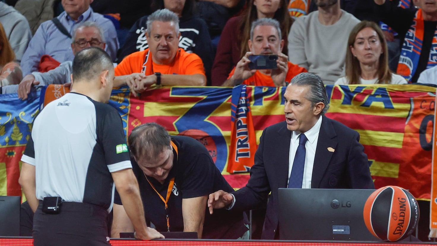 ¿Qué significa firmar el acta bajo protesta? Las consecuencias de la decisión de Scariolo en el Valencia - Real Madrid de Euroliga