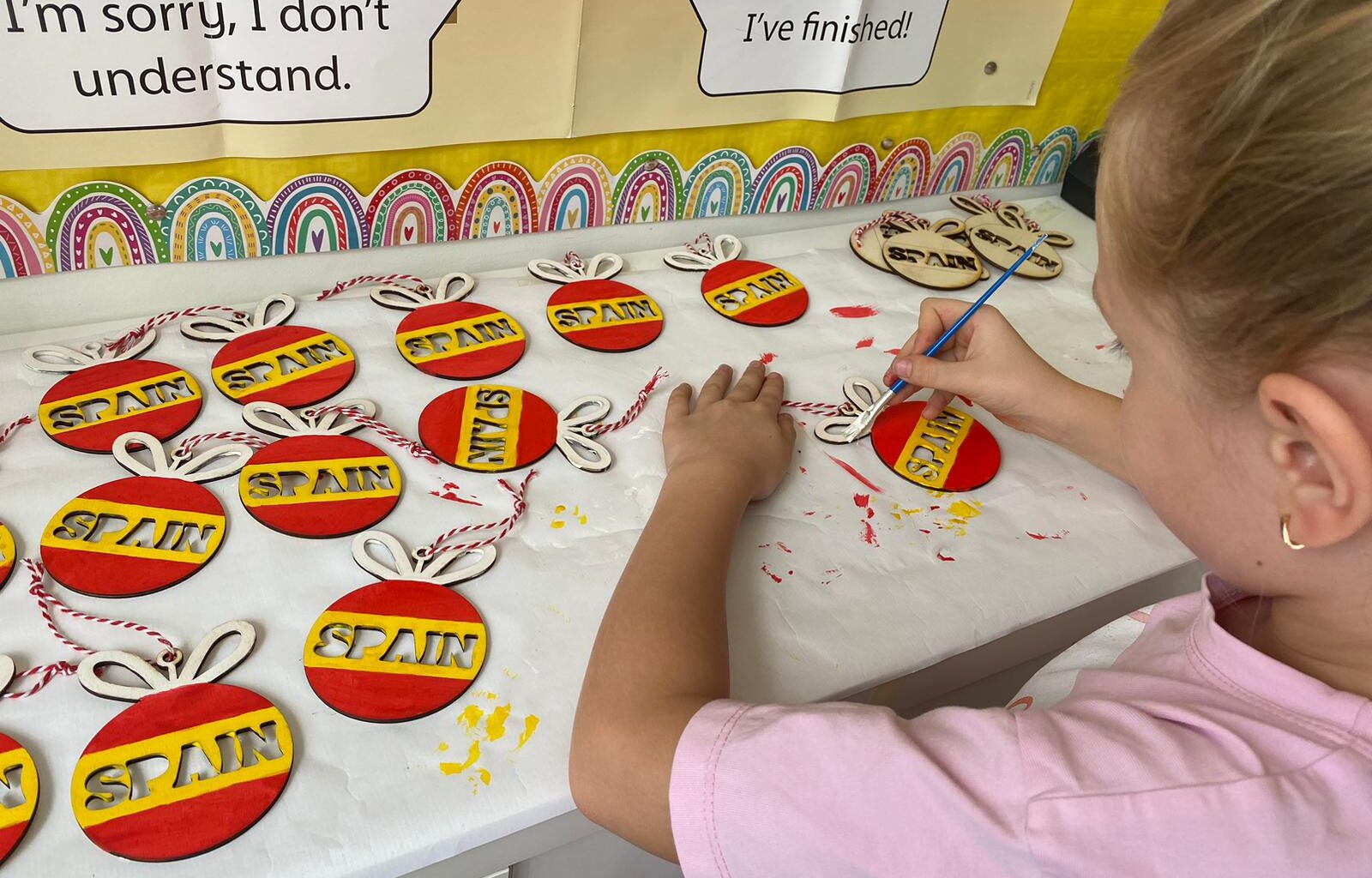 La propuesta educativa ‘Árbol de Navidad Europeo’ llega a ocho colegios de primaria de la provincia de Huelva