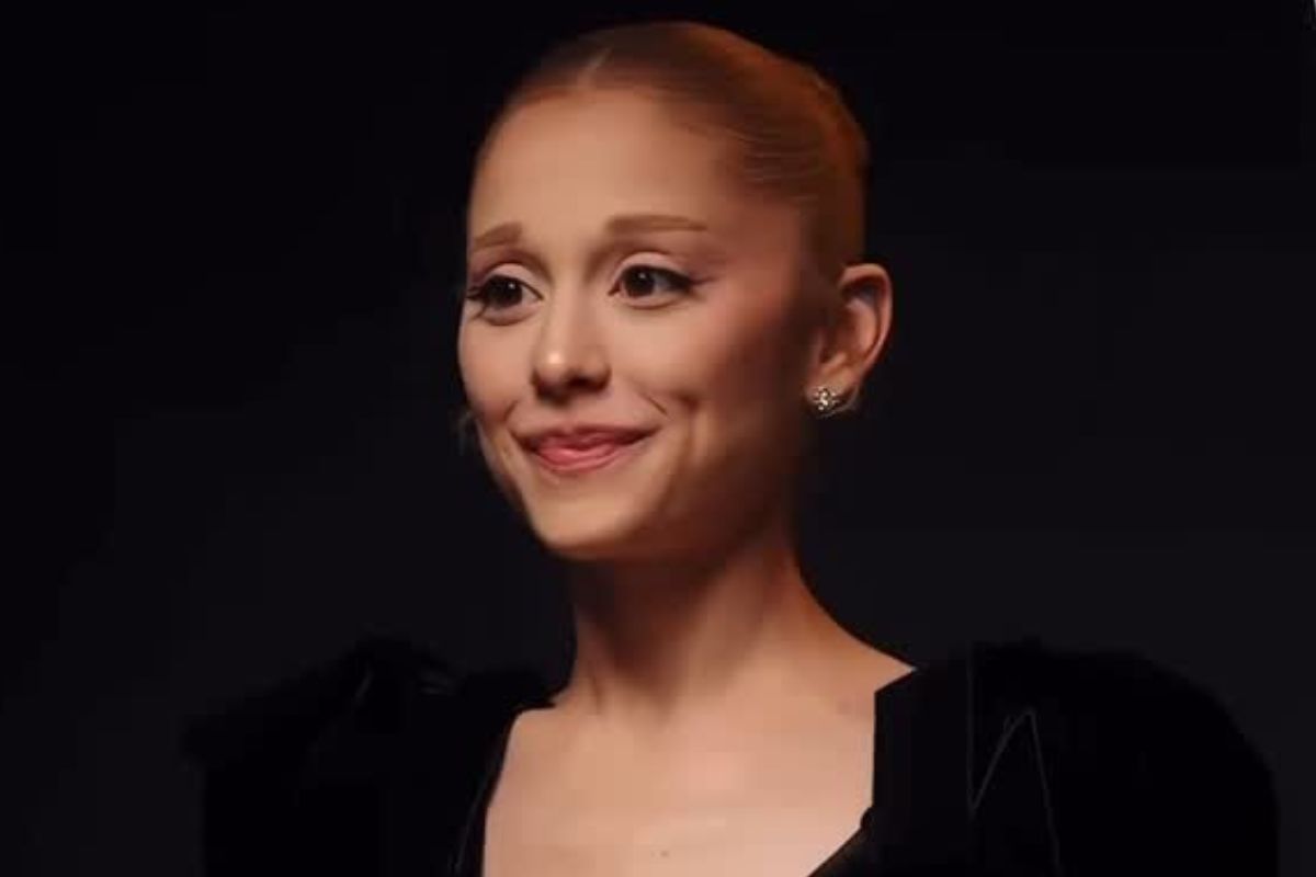 Ariana Grande busca enfocarse en nuevos proyectos creativos.