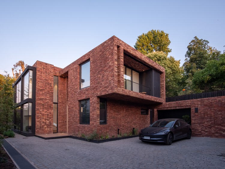 Casa Masa y Luz / Estudio i - Fotografía exterior, Ladrillo