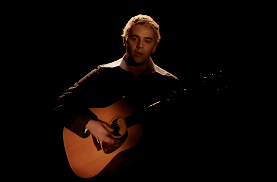 Barry B canta en un "acento extraño" desde que vino a Madrid – jenesaispop.com