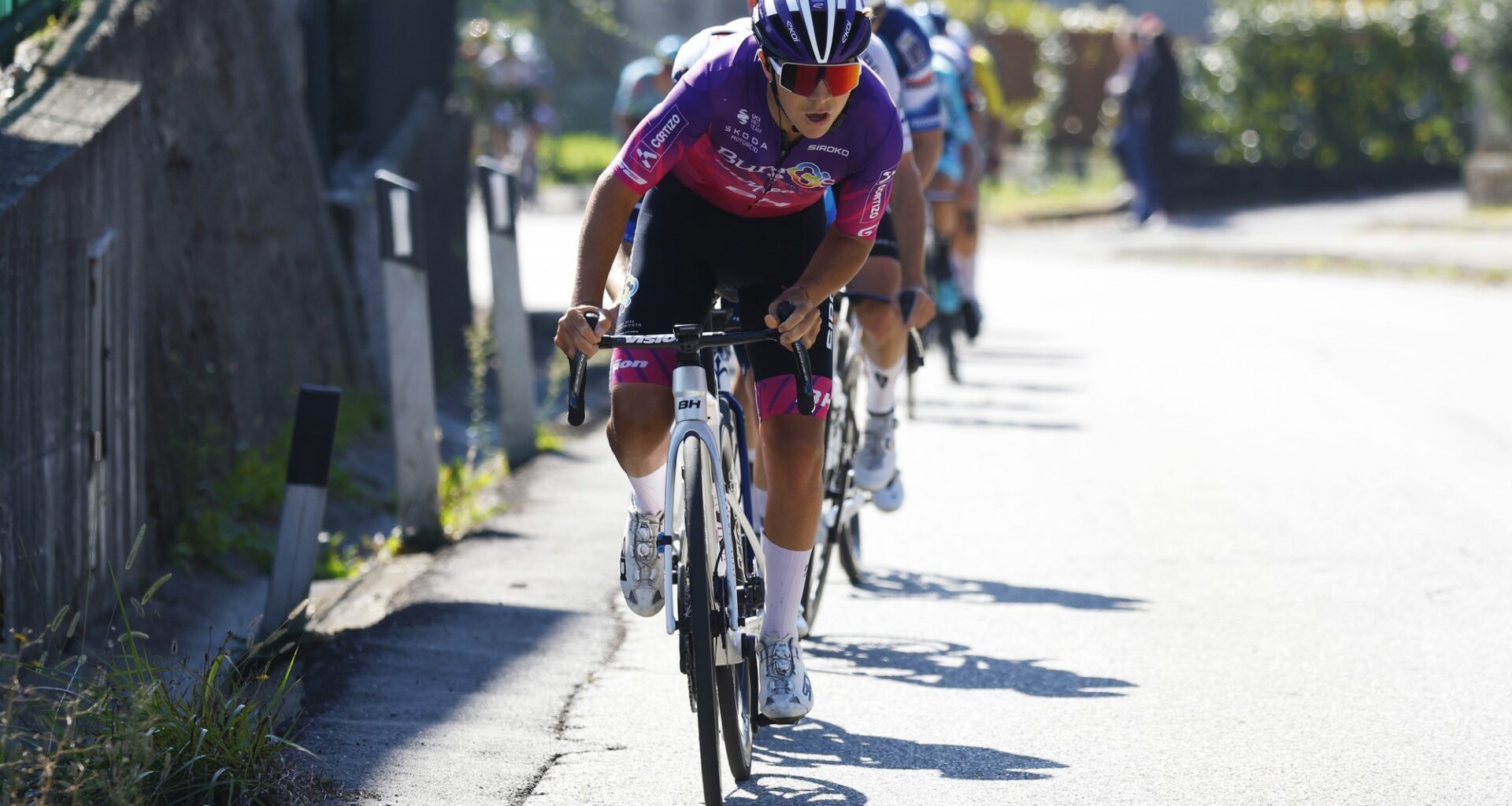 El pelotón español 25-30: Carlos García sigue en Burgos