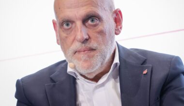 El TAD abre expediente a Tebas por el caso de los palcos VIP del Barça | Tribunales