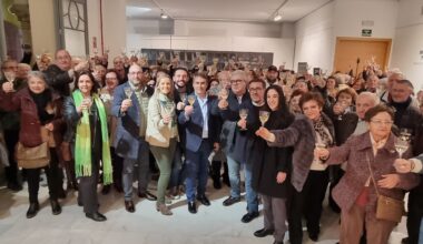 Valdepeñas brinda con más de 200 personas por el Día del Airén - Ayuntamiento de Valdepeñas