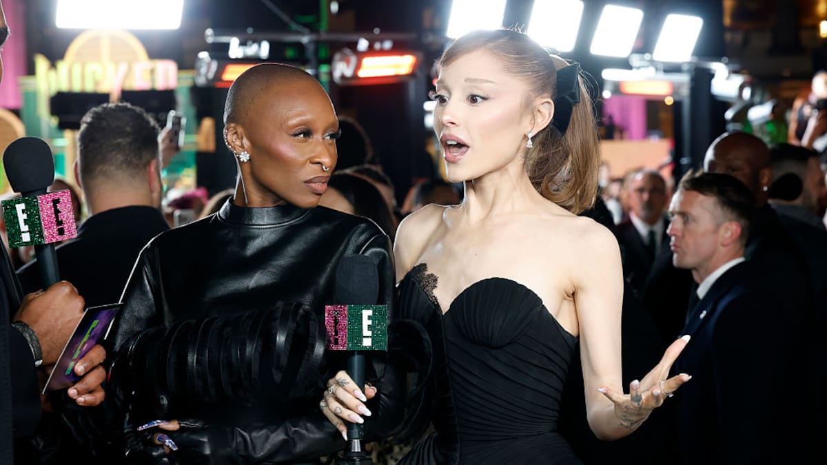¿Qué hay detrás de las "extrañas" interacciones entre Ariana Grande y Cynthia Erivo? | Gente