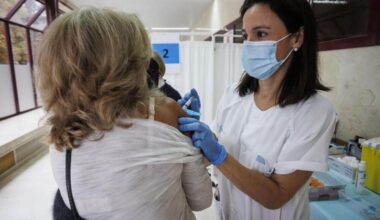 La gripe llama a la puerta en Burgos con casi la mitad de la población más vulnerable vacunada