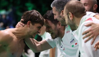 Cobolli, el héroe italiano que se sintió Hulk y destrozó su camiseta - Davis Cup