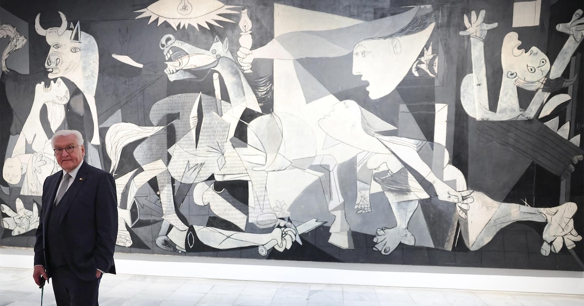 El presidente de Alemania frente al ‘Guernica’ de Picasso: “Es un recordatorio para defender la paz y la libertad”