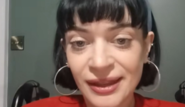 La actriz Ruth Codd sufre la amputación de su segunda pierna a los 29 años