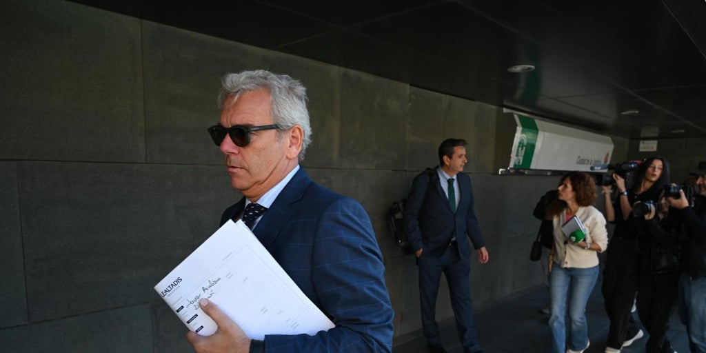 Libertad con medidas cautelares para el presidente de la Diputación de Almería tras ser detenido