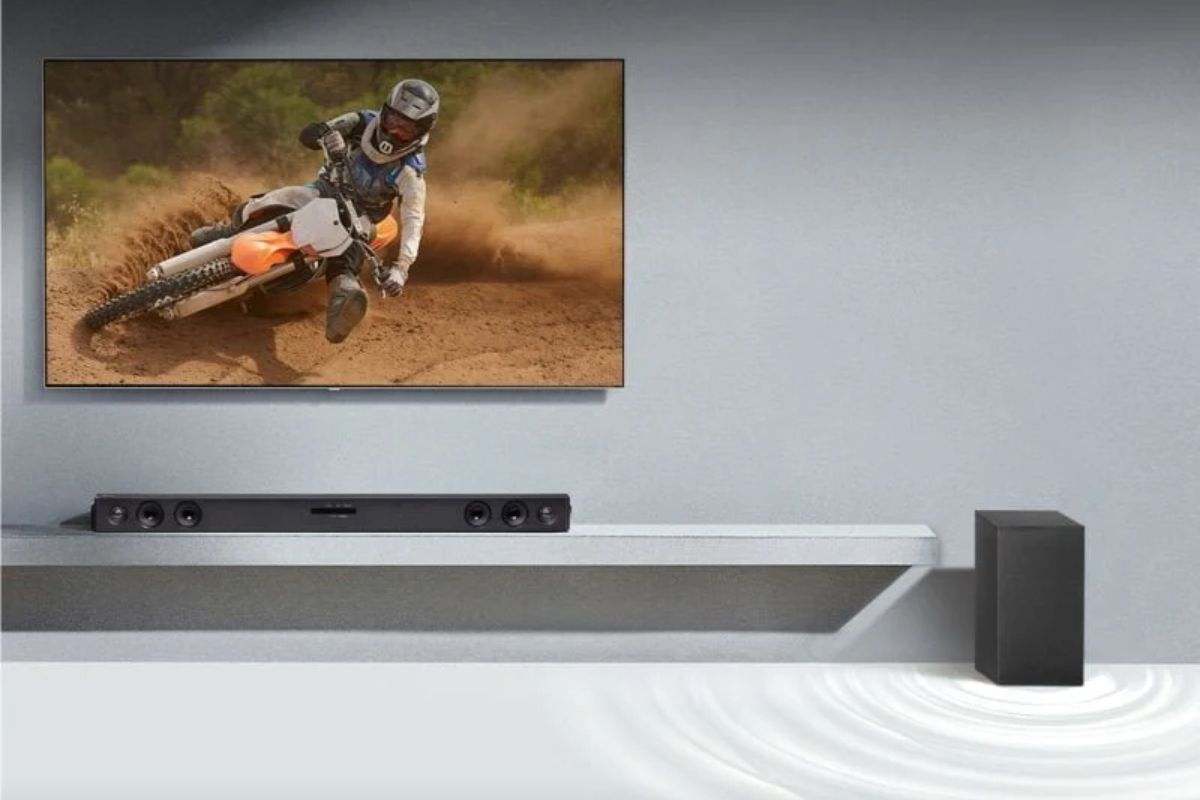 PcComponentes tira la casa por la ventana este Black Friday y rebaja 1.650€ este pack de smart TV y barra de sonido LG