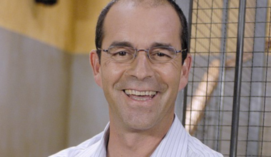 Qué fue de Joseba Apaolaza, el actor que dejó la docencia por la televisión y a quien ‘ANHQV’ defraudó para siempre