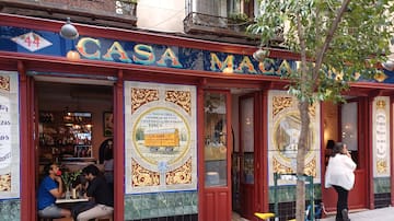Así es Casa Macareno, el restaurante con menú de 13 euros que Rosalía ha puesto de moda: se fue directa tras el Primavera Sound