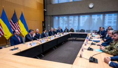 Ucrania y EEUU confirman avances en el acuerdo de paz de Trump, que cuenta con el visto bueno de Rusia | Internacional