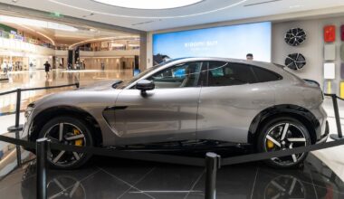 La muerte de un empleado expone el alto costo humano del auge eléctrico de Xiaomi