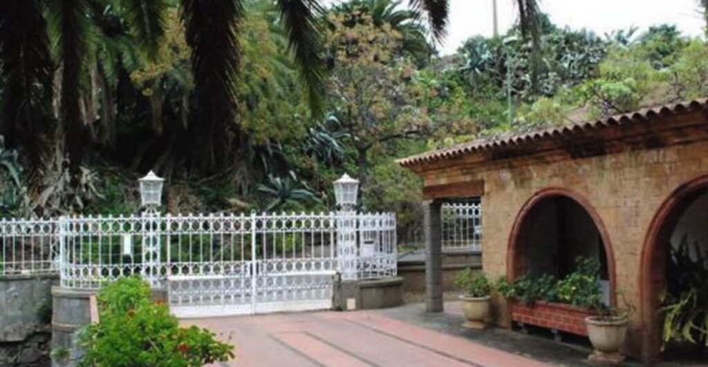 La UD Las Palmas compra la finca de Eufemiano Fuentes en Las Meleguinas. Historia negra, Fernando Alonso y el plan del club para usarla como centro deportivo.