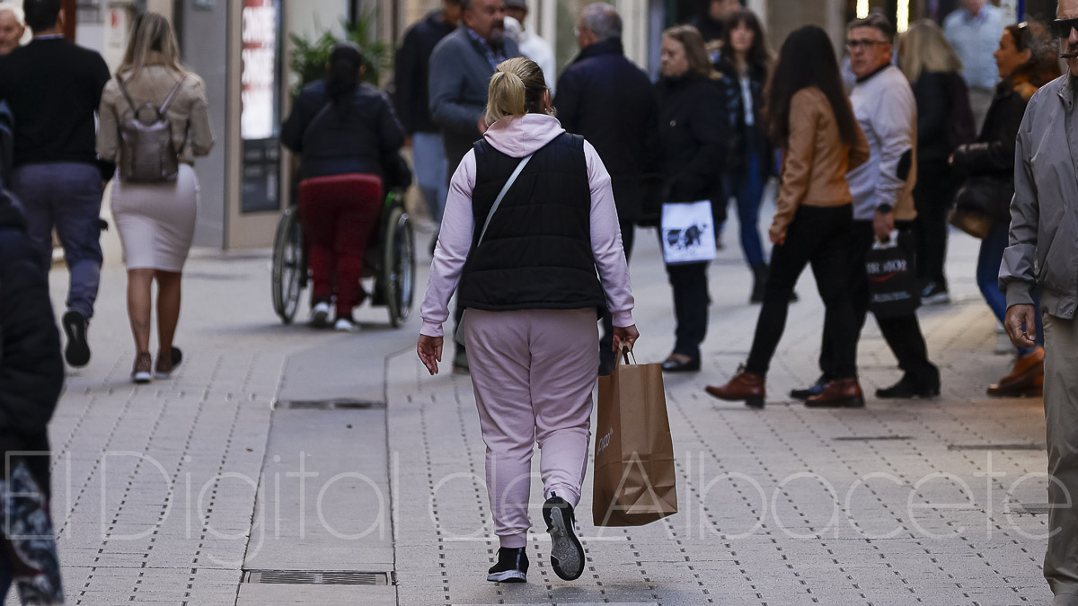 ¿Abrirán este 1 de noviembre, Día de Todos los Santos, los comercios de Albacete?