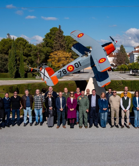 La UGR visita la Base Aérea de Armilla y Escuela Militar de Helicópteros – ALA 78