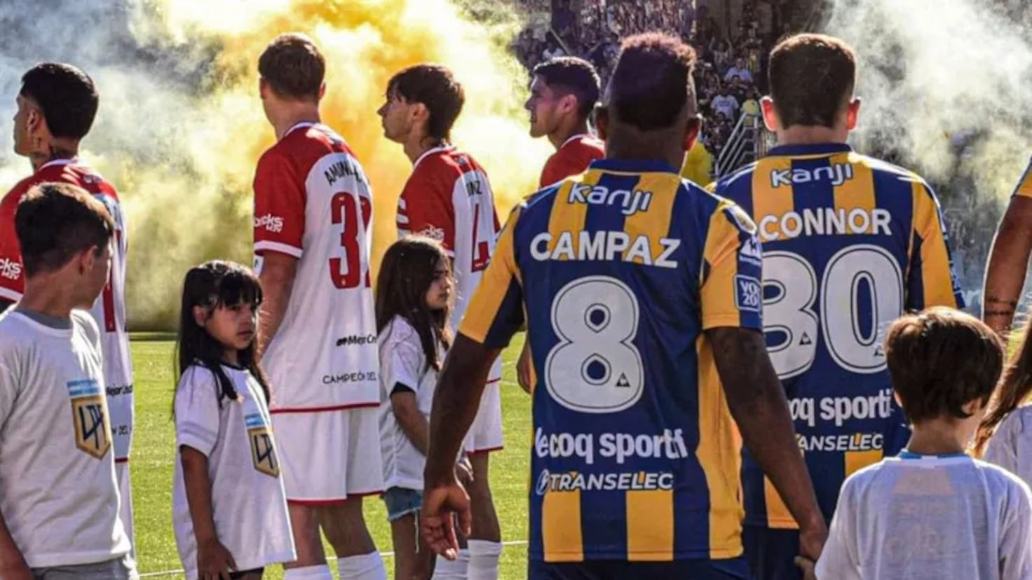 Escándalo en Argentina: sancionan a todo el equipo por el pasillo de espaldas a Di María