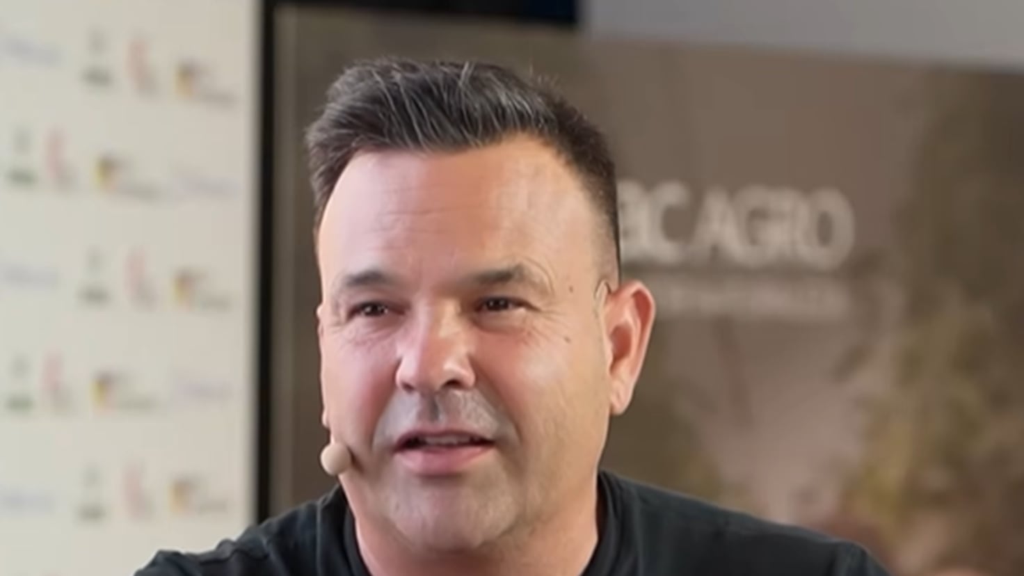 José Elías, empresario: “Deja de complicarte la vida con tu idea de negocio, vende patatas”