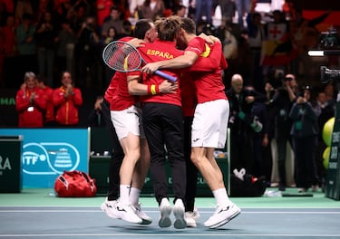 La Davis de los milagros  se queda sin el broche final