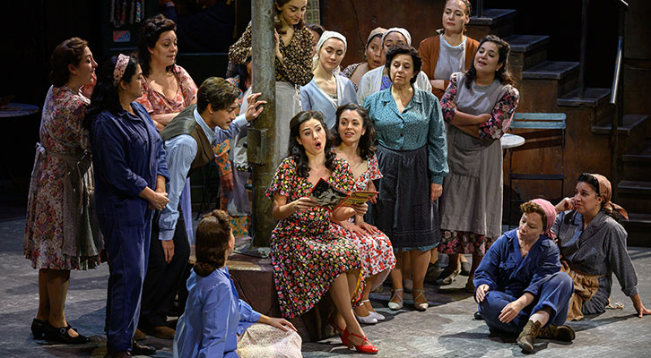 La producción de 'L’elisir' de Mario Gas sigue entusiasmando