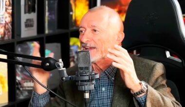 Arturo Pérez-Reverte descubre su pasión por los videojuegos: “Me he pasado todos los Call of Duty”