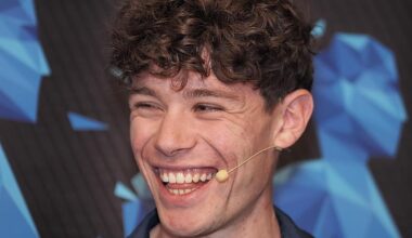 Iván Romeo, sobre Pogacar: «Correr con él es un privilegio, pero a la vez un martirio»