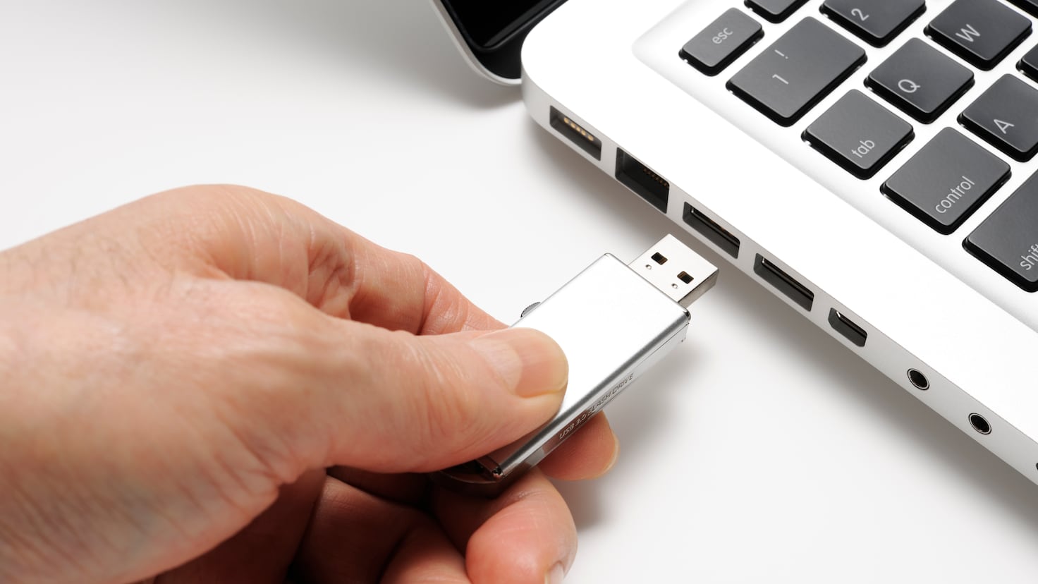 Adiós al pendrive: el invento que ha enterrado al USB