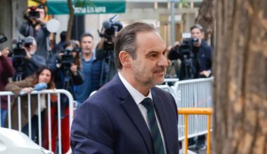 Ábalos cambia de estrategia y carga contra el Gobierno horas antes de que el juez decida si lo mete en prisión | Política