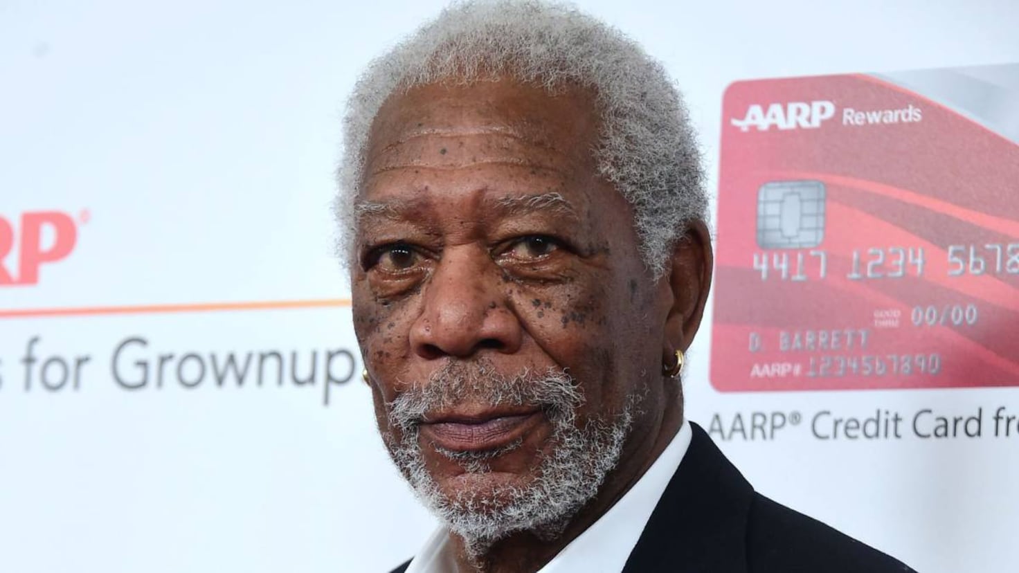 Morgan Freeman revela el secreto de su salud a sus 88 años: “Sigue levantándote por la mañana”