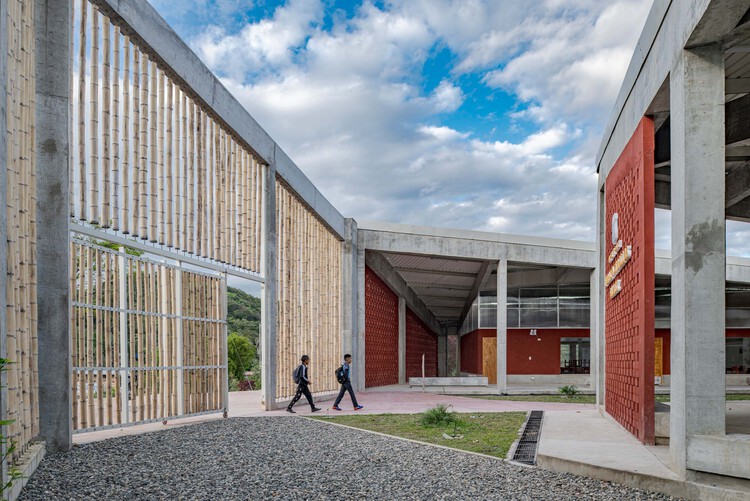 Escuela Mirador, La Jalquilla / Semillas - Imagen 1 de 19
