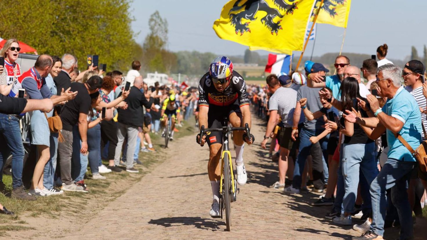 Van Aert inicia su preparación para la París-Roubaix