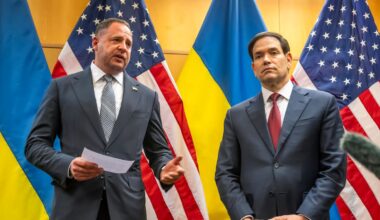 Estados Unidos y Ucrania avanzan en la redacción de un nuevo plan de paz con 19 puntos, según 'Financial Times' | Internacional