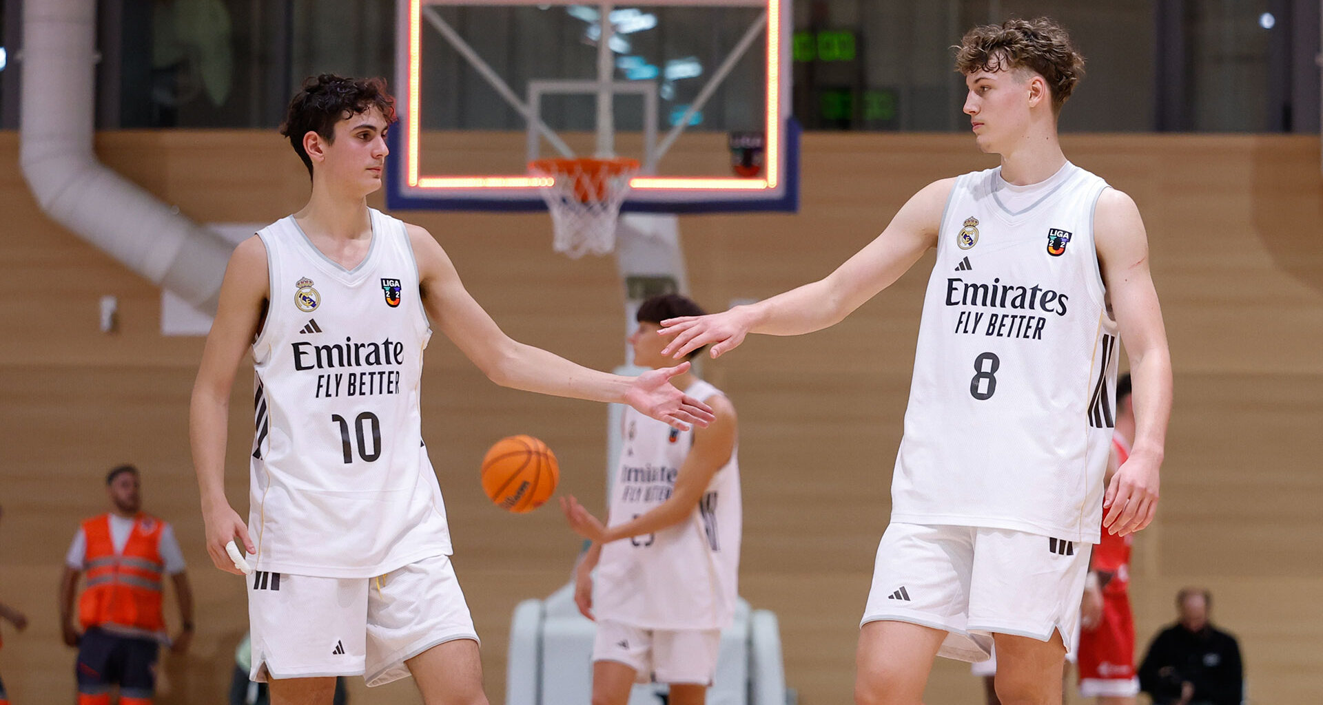 primer Clásico en casa en la Liga U