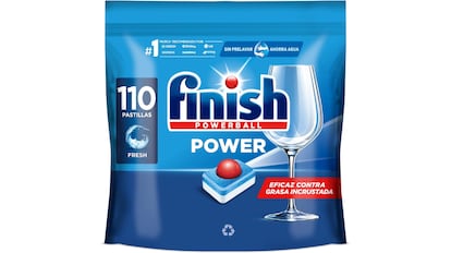 Vista del paquete de pastillas para el lavavajillas Finish.