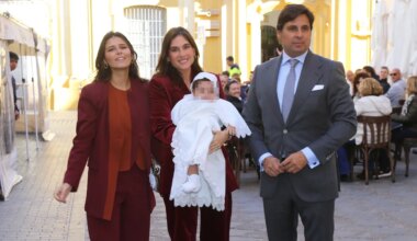 Cayetano Rivera reaparece en el bautizo del tercer hijo de Francisco Rivera y Lourdes Montes - La Voz de Galicia