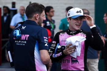 Stuart Barlow le dio ánimo