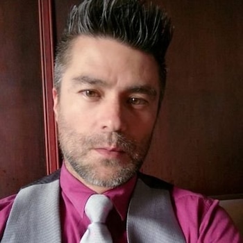 Tras la renuncia de Valencia